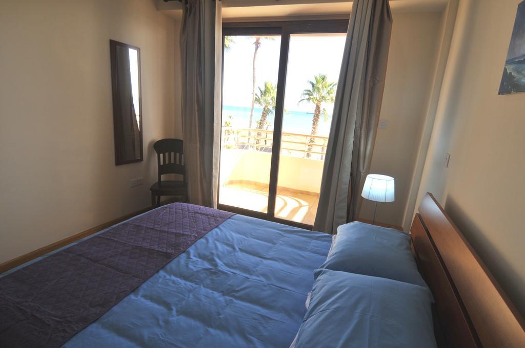 Ithaki Phinikoudes Apartment No. 202 Larnaca Phòng bức ảnh